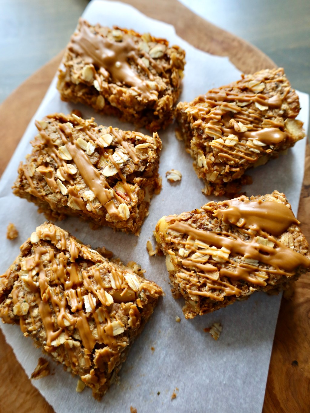 Apple Cinnamon Breakfast Bake&nbsp;Bars
